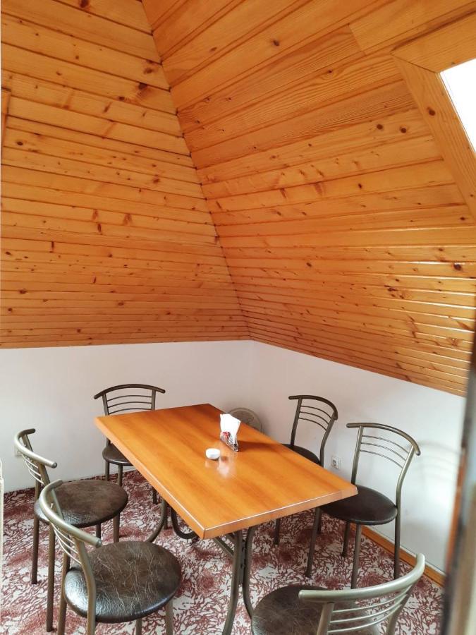 Садиба У Крайлюків Yaremche Bagian luar foto